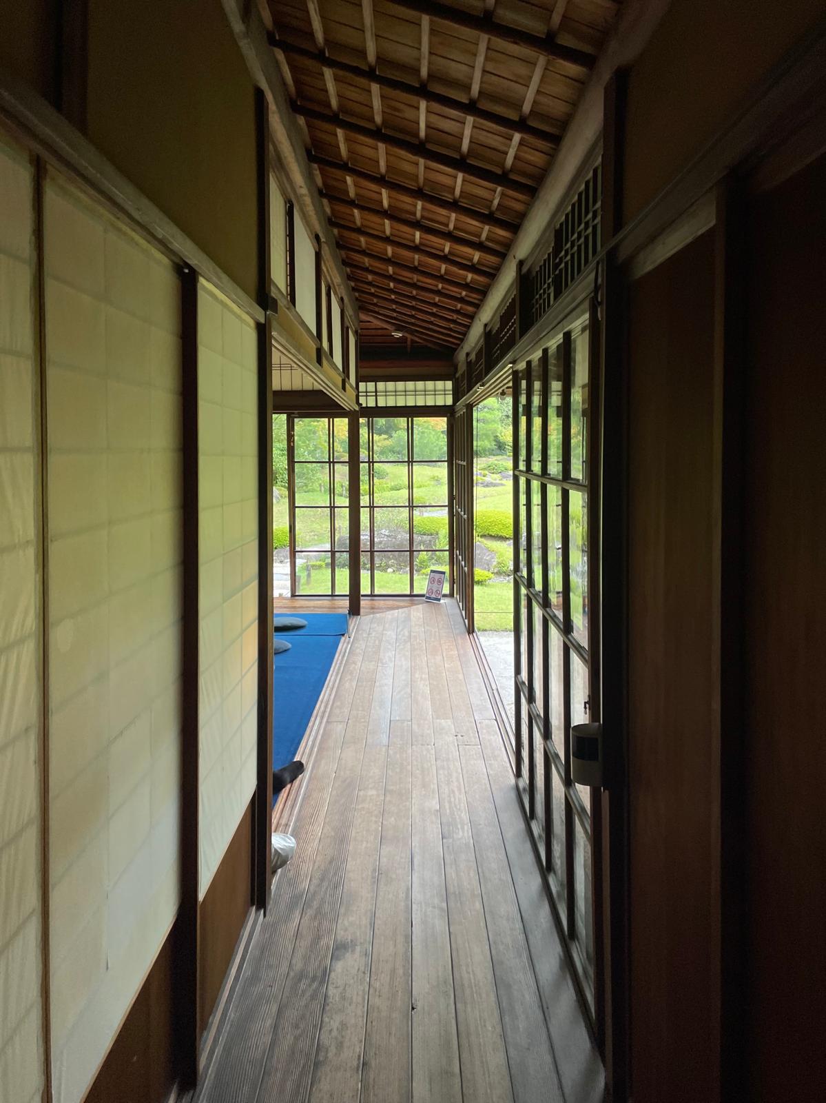 Murin-an wooden veranda corridor, Kyoto